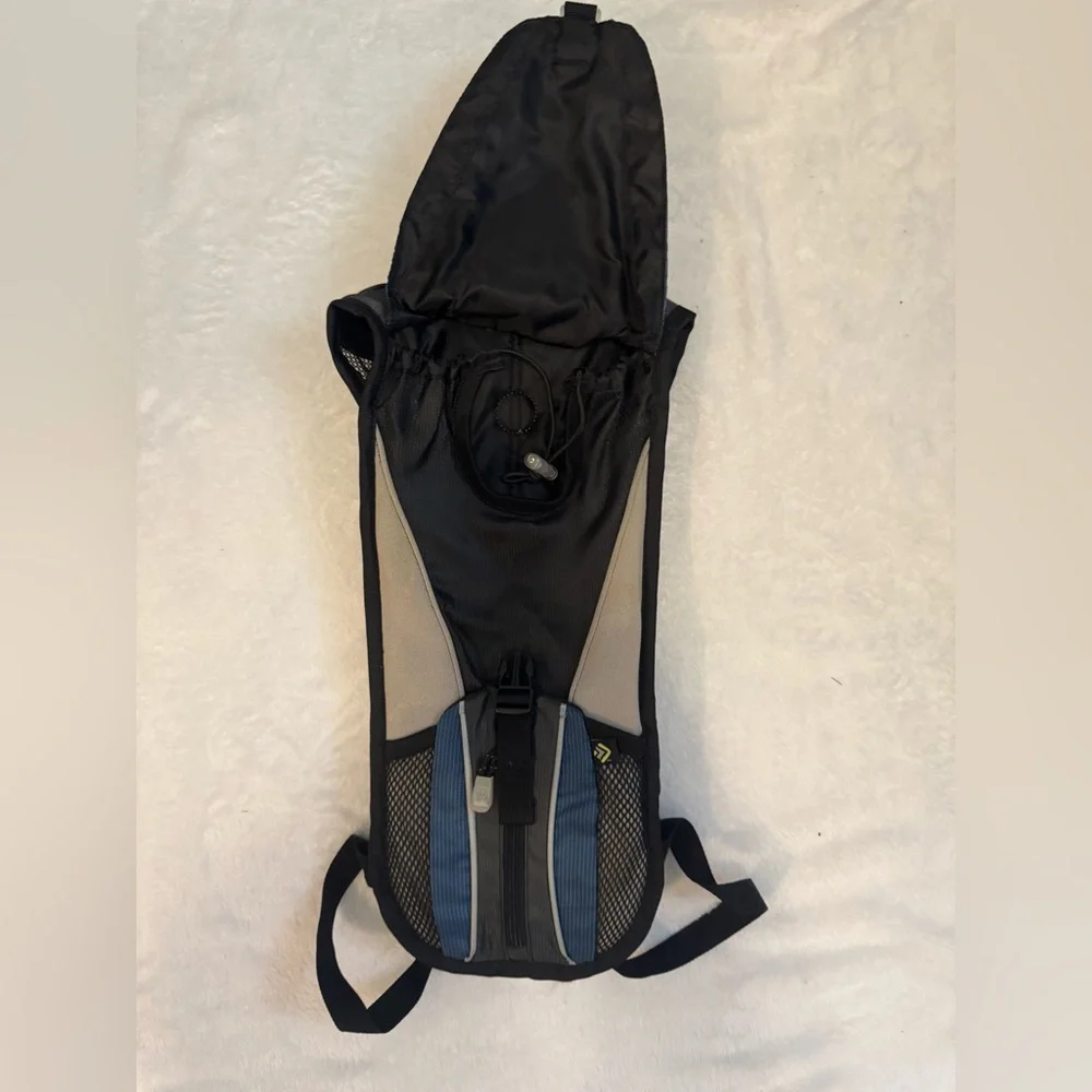 Outdoor Products Hydration Backpack, Water Reservoir Not Included